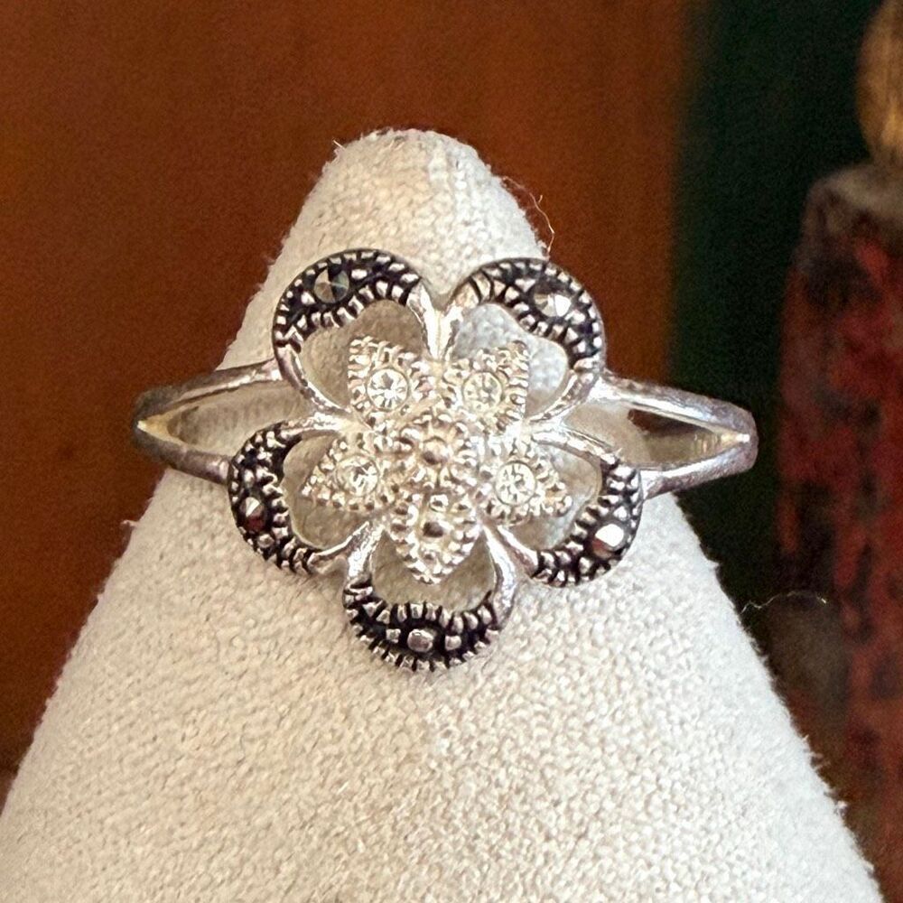 Sterling Silver Marcasite Flower Ring 925 Vintage Openwork Floral Band